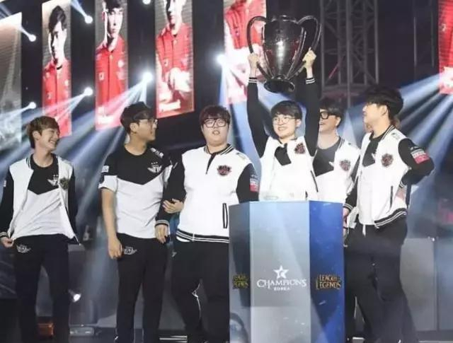 每个球员都 每个球员都