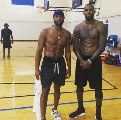 键时刻总能 键时刻总能