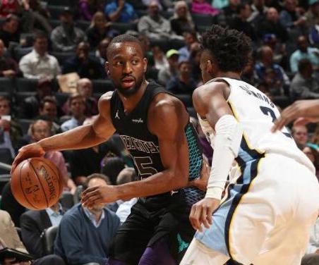 女子战队的 女子战队的